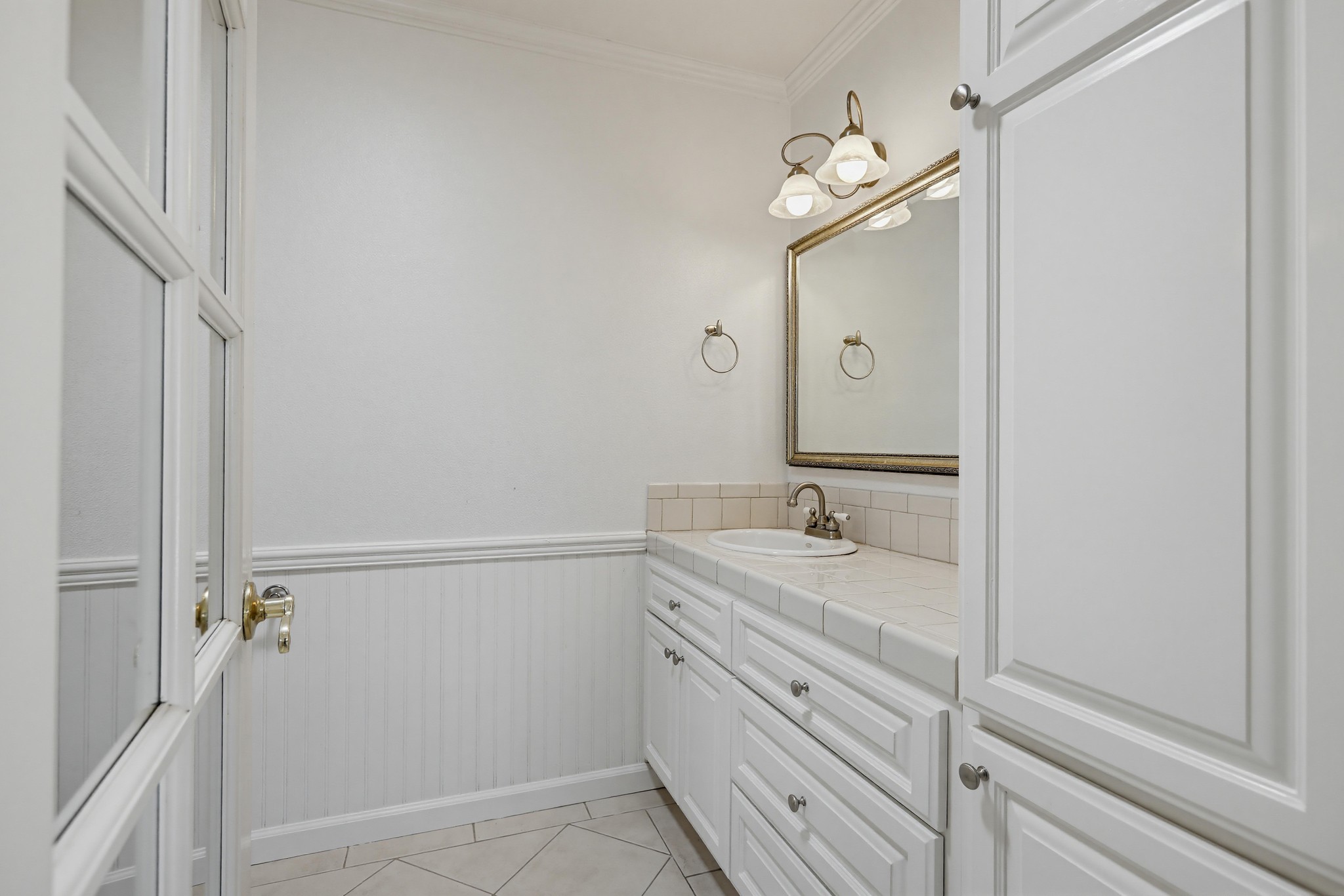 Virtual tour photo 52 of 65 for 2705 E Jacaranda Ave