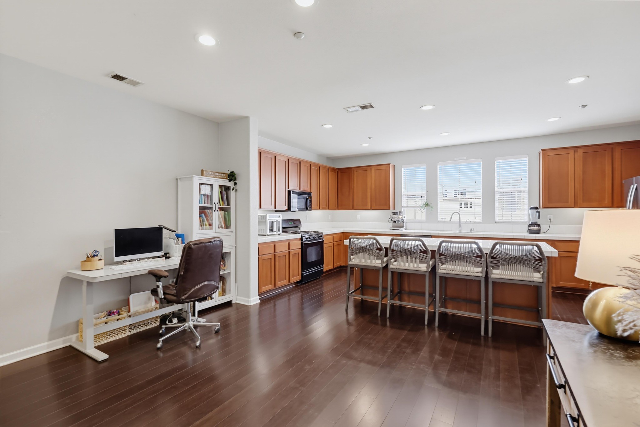 Virtual tour photo 9 of 81 for 2707 Iron Wood Ct