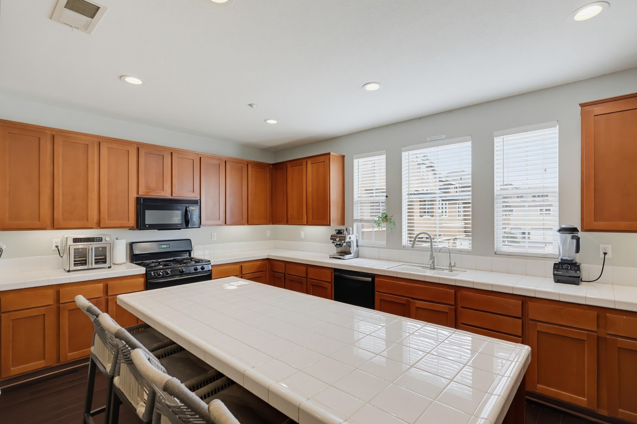 Virtual tour photo 13 of 81 for 2707 Iron Wood Ct