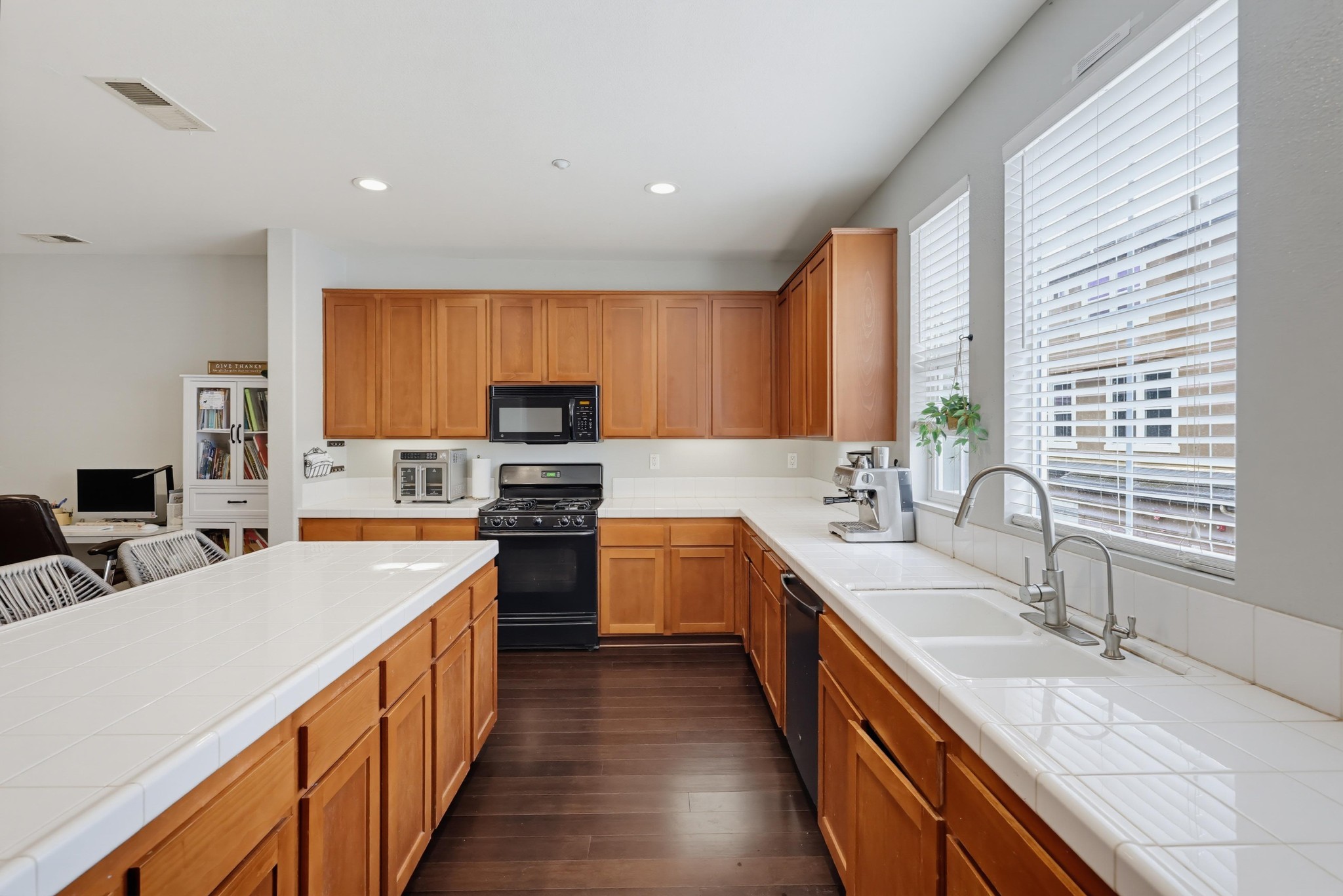 Virtual tour photo 17 of 81 for 2707 Iron Wood Ct