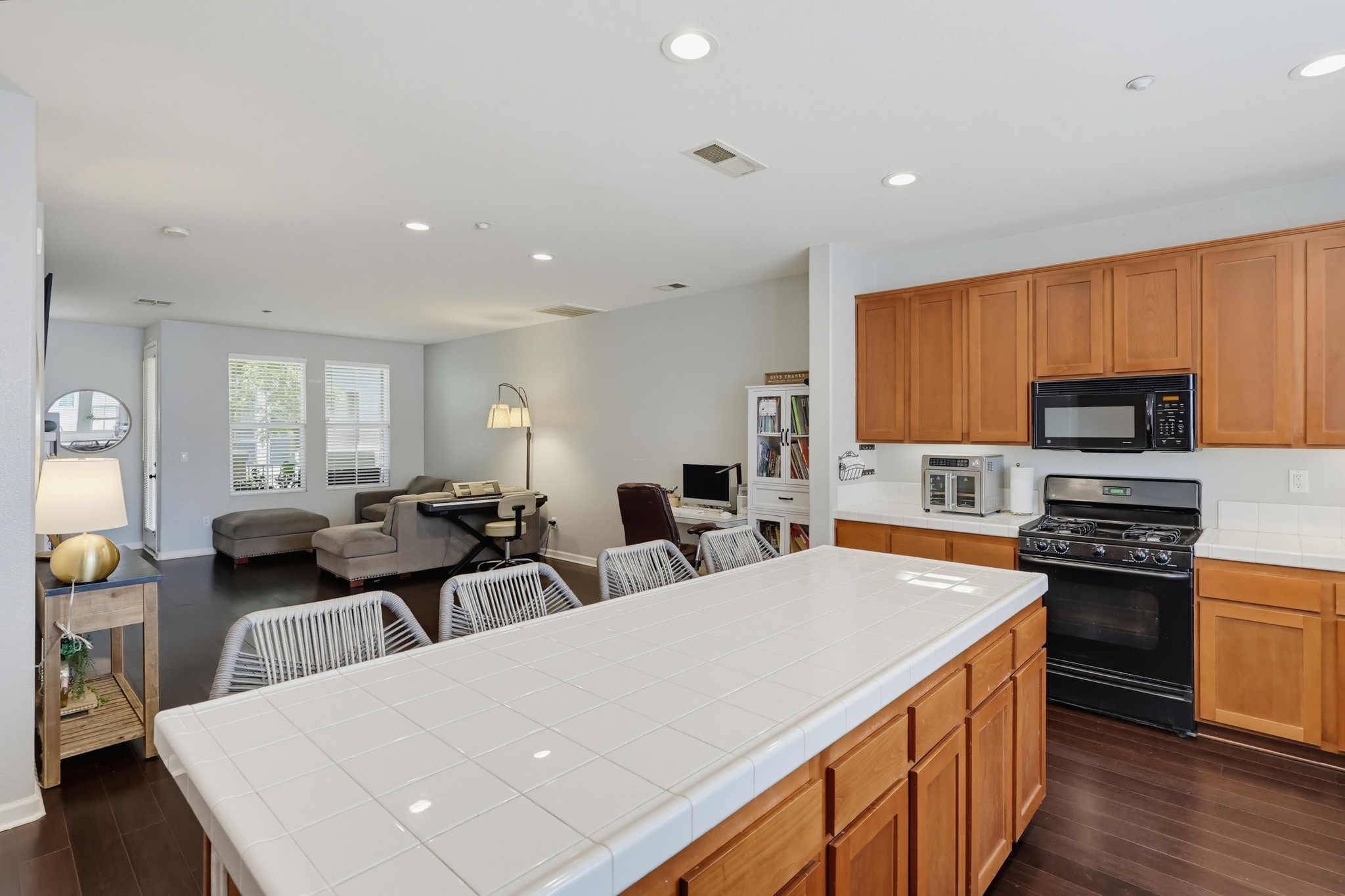 Virtual tour photo 18 of 81 for 2707 Iron Wood Ct