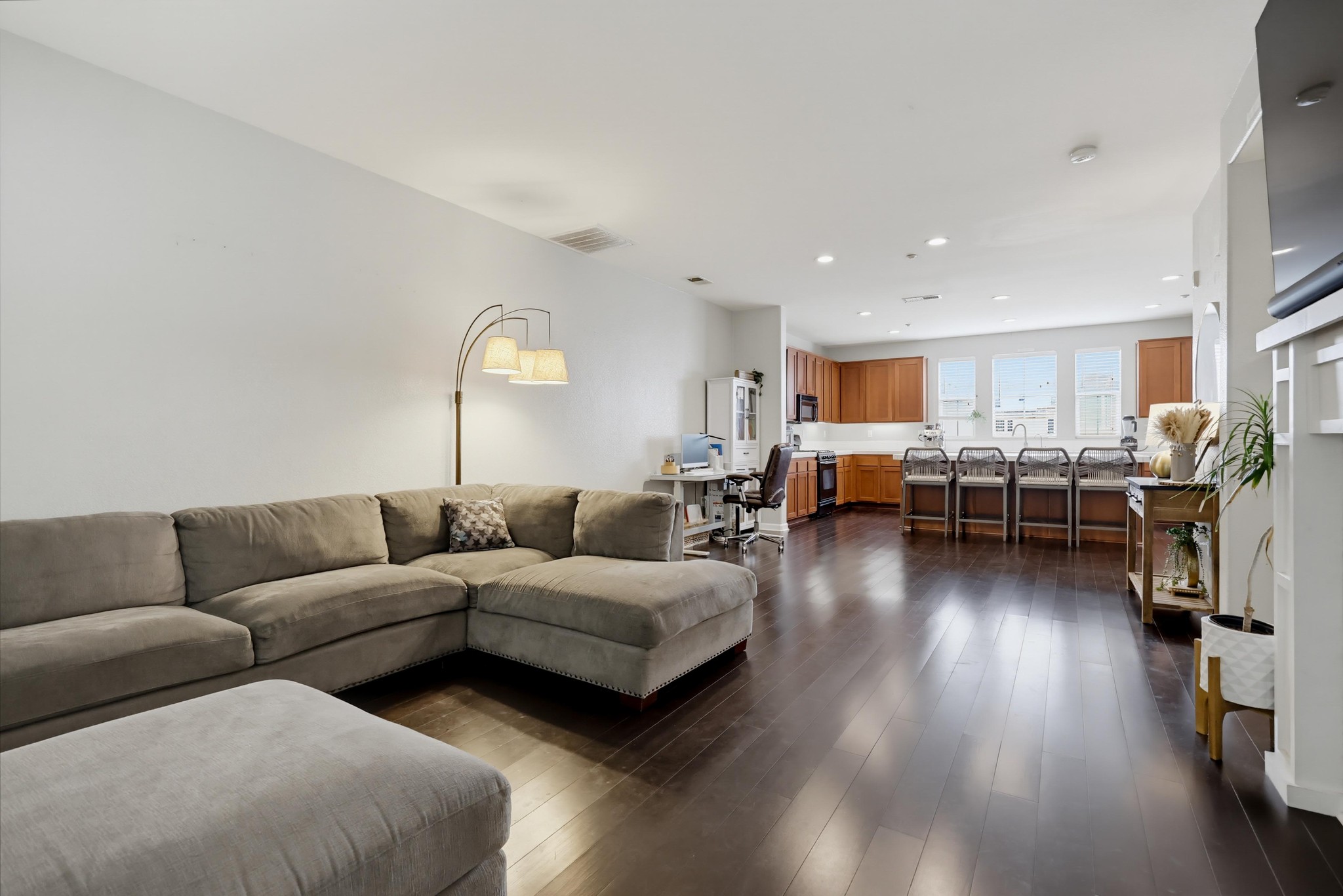 Virtual tour photo 25 of 81 for 2707 Iron Wood Ct