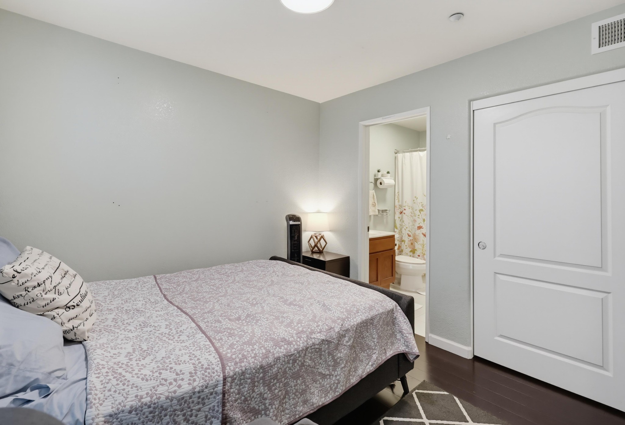 Virtual tour photo 52 of 81 for 2707 Iron Wood Ct