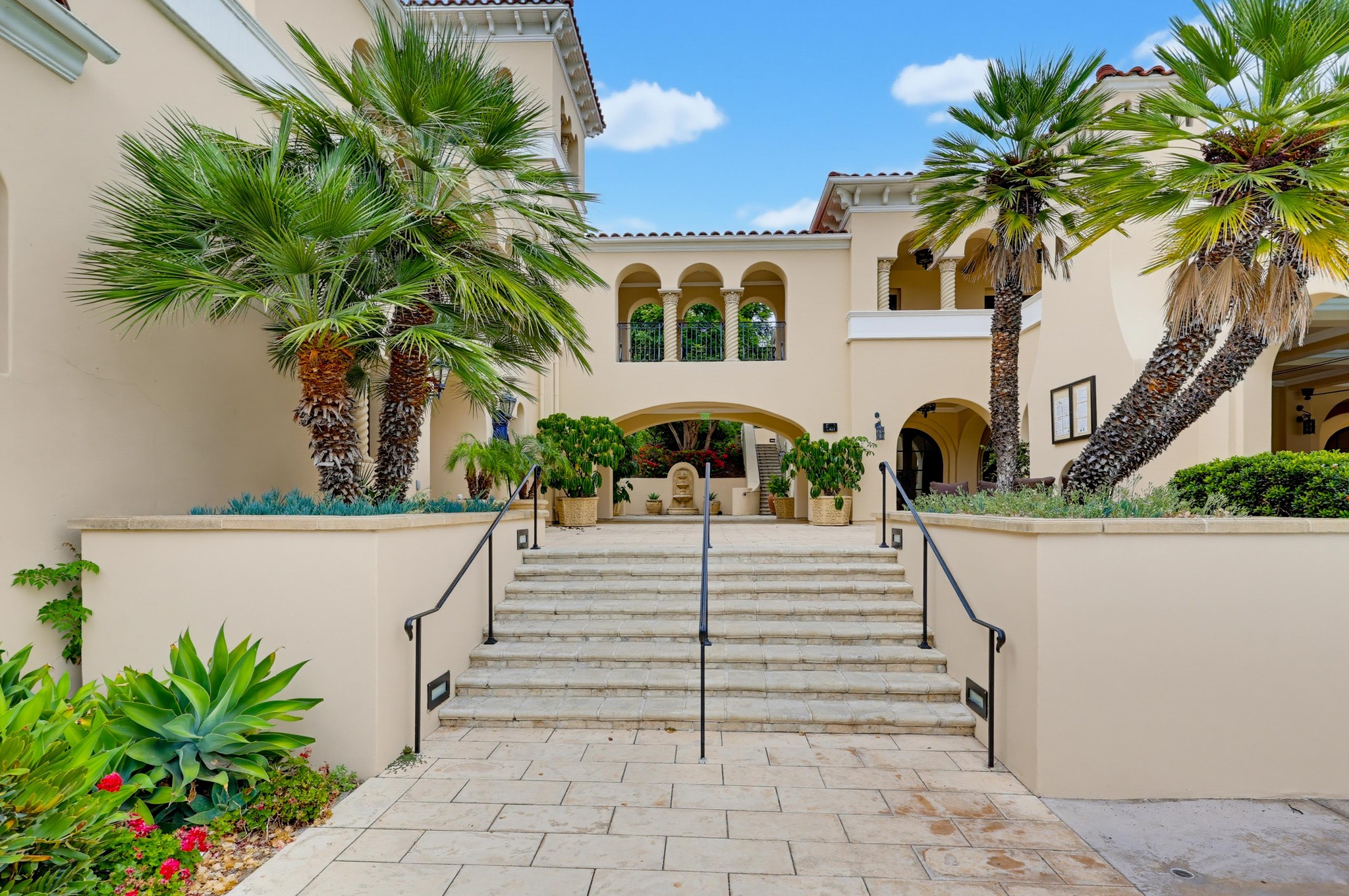 Virtual tour photo 73 of 81 for 2707 Iron Wood Ct