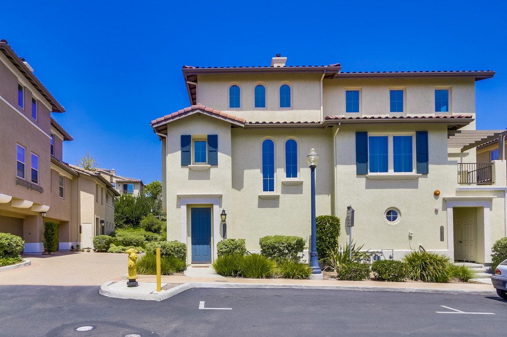 Virtual tour photo 1 of 58 for 2708 Piantino Circle