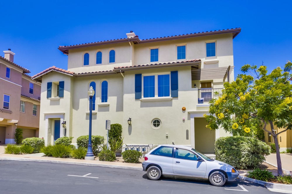 Virtual tour photo 4 of 58 for 2708 Piantino Circle
