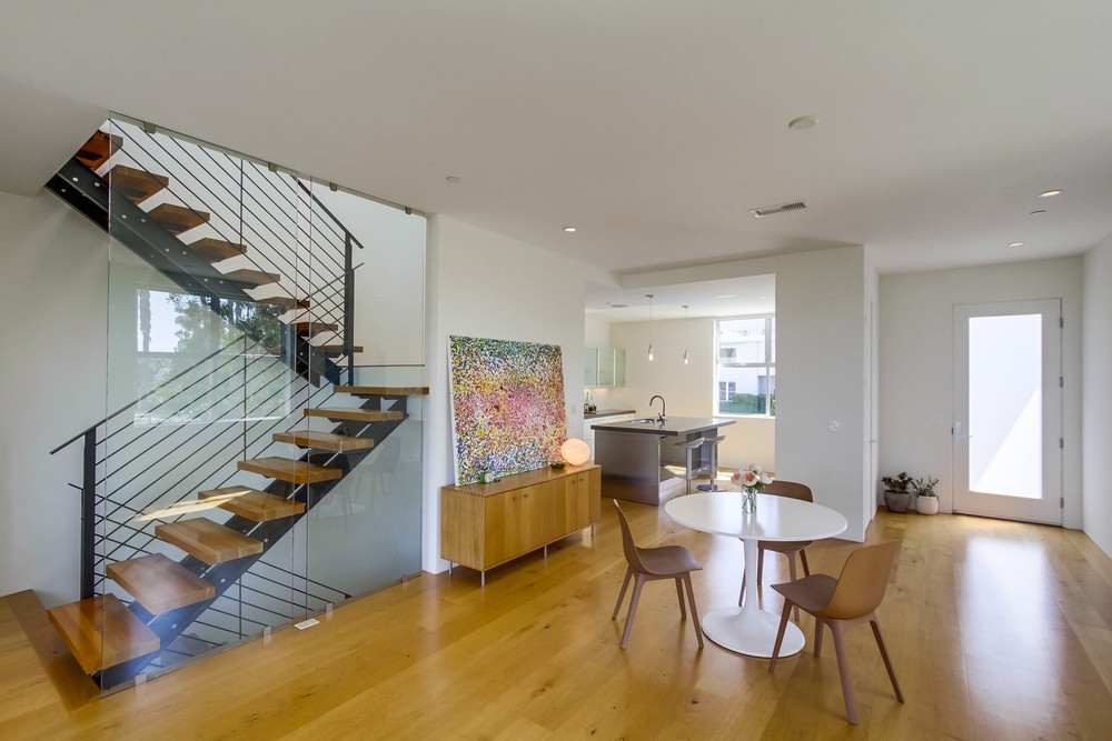 Virtual tour photo 13 of 52 for 2710 1st Ave
