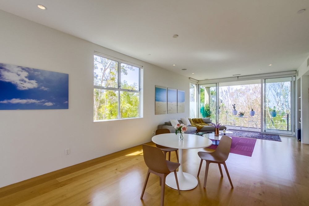 Virtual tour photo 14 of 52 for 2710 1st Ave