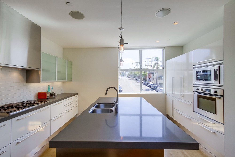 Virtual tour photo 16 of 52 for 2710 1st Ave