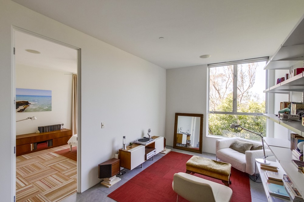 Virtual tour photo 30 of 52 for 2710 1st Ave