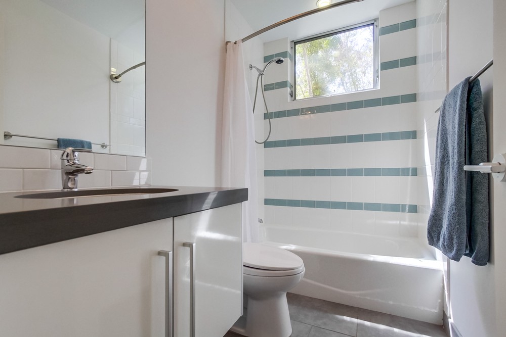 Virtual tour photo 44 of 52 for 2710 1st Ave