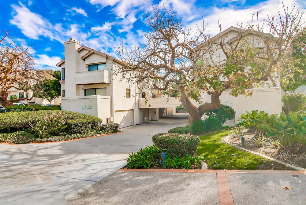 Virtual tour photo 4 of 48 for 2710 Ariane Dr