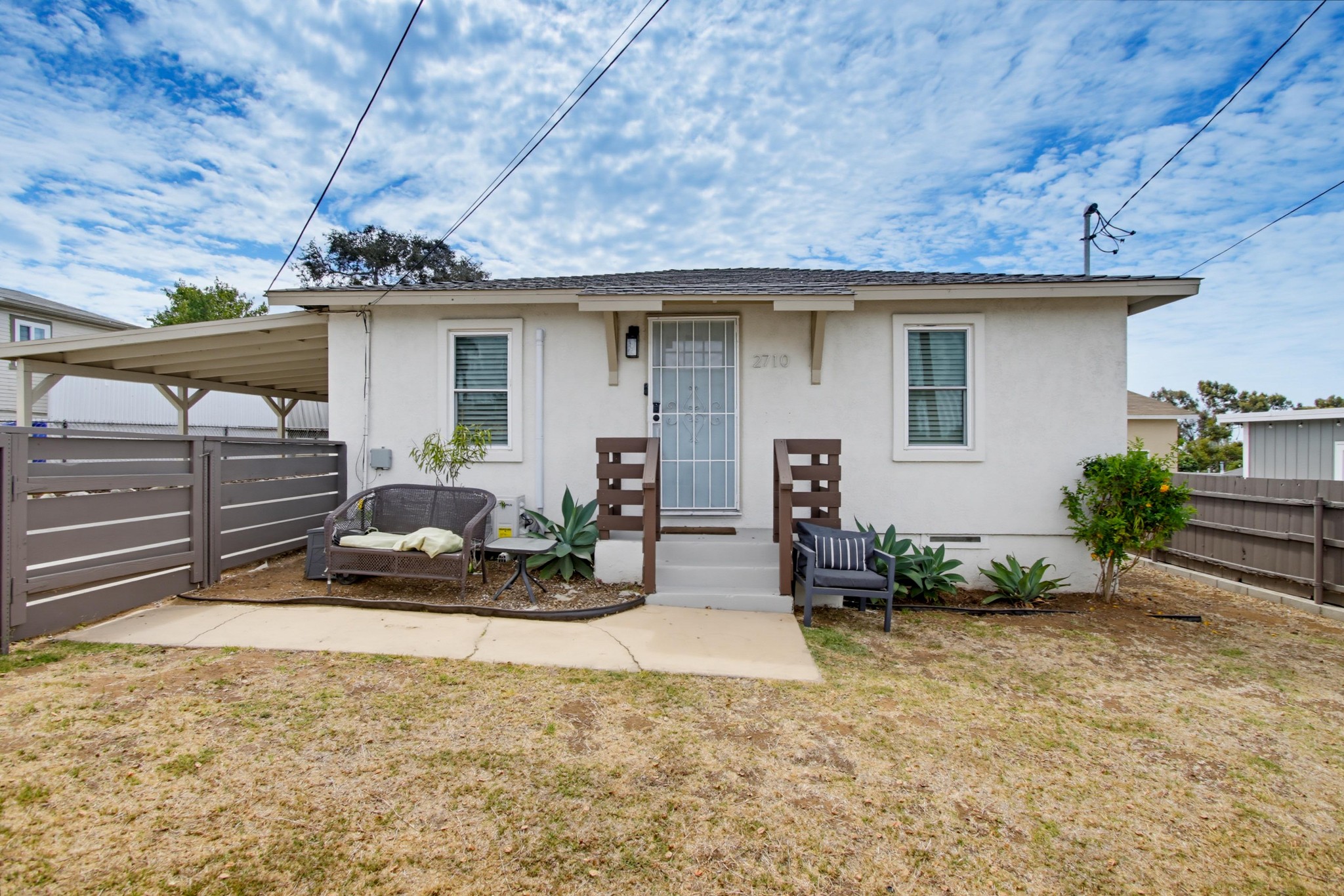 Virtual tour photo 4 of 61 for 2710 Chaffee St