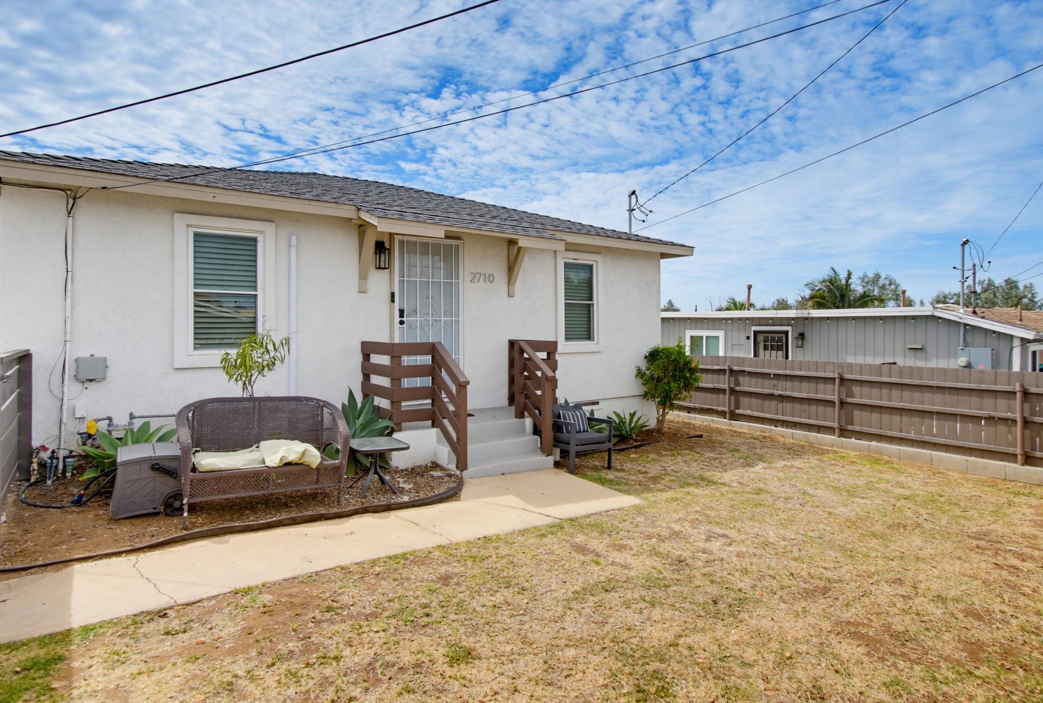 Virtual tour photo 6 of 61 for 2710 Chaffee St