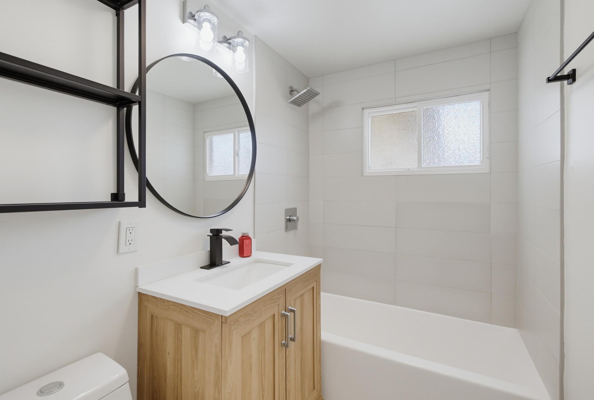 Virtual tour photo 37 of 61 for 2710 Chaffee St