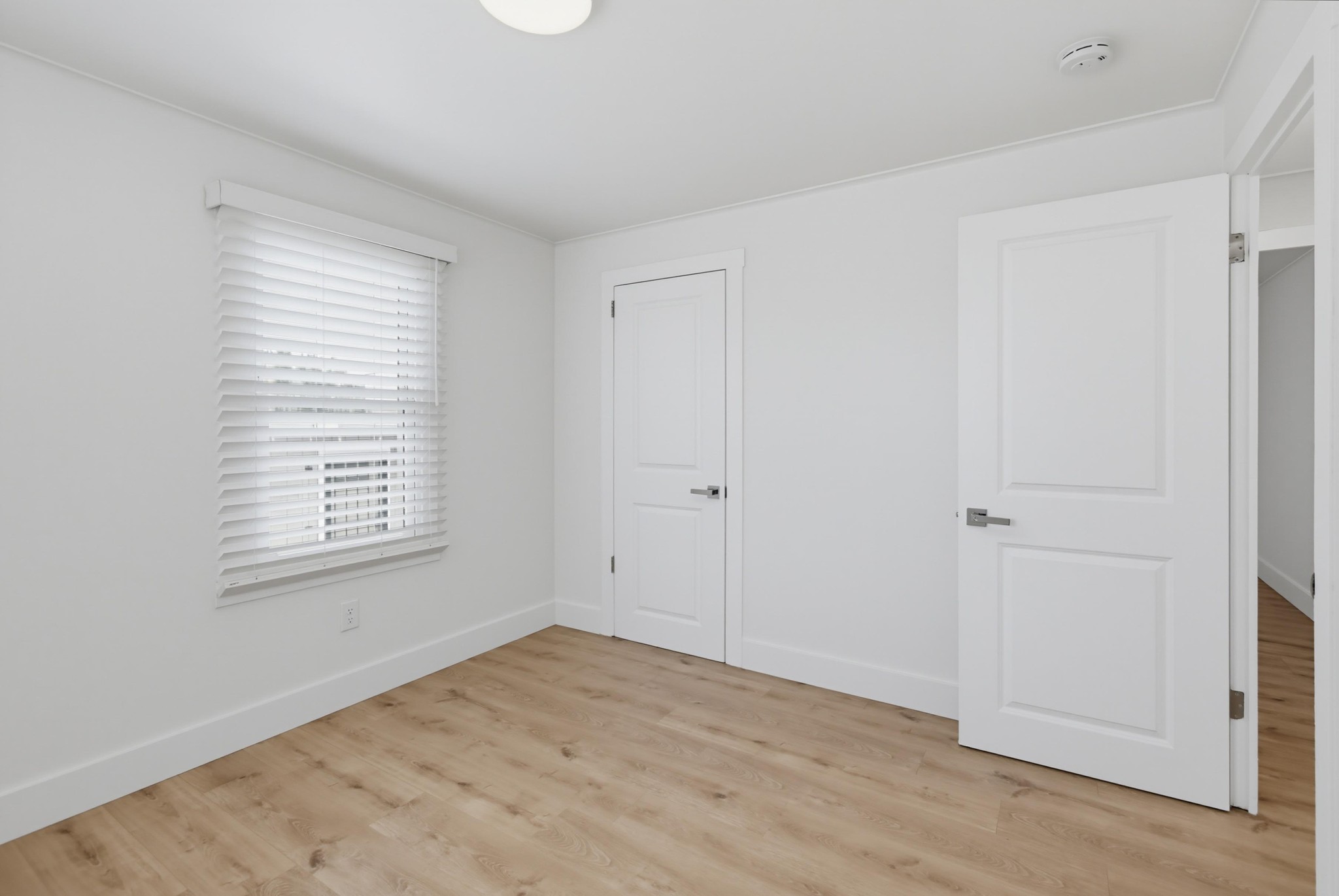 Virtual tour photo 42 of 61 for 2710 Chaffee St