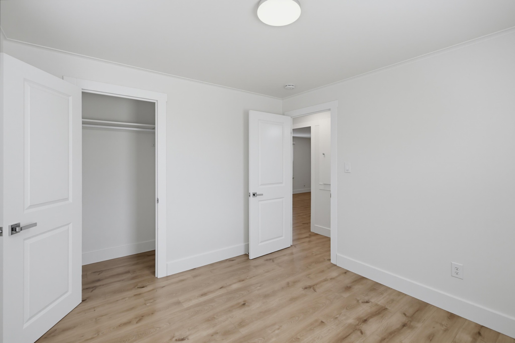Virtual tour photo 43 of 61 for 2710 Chaffee St