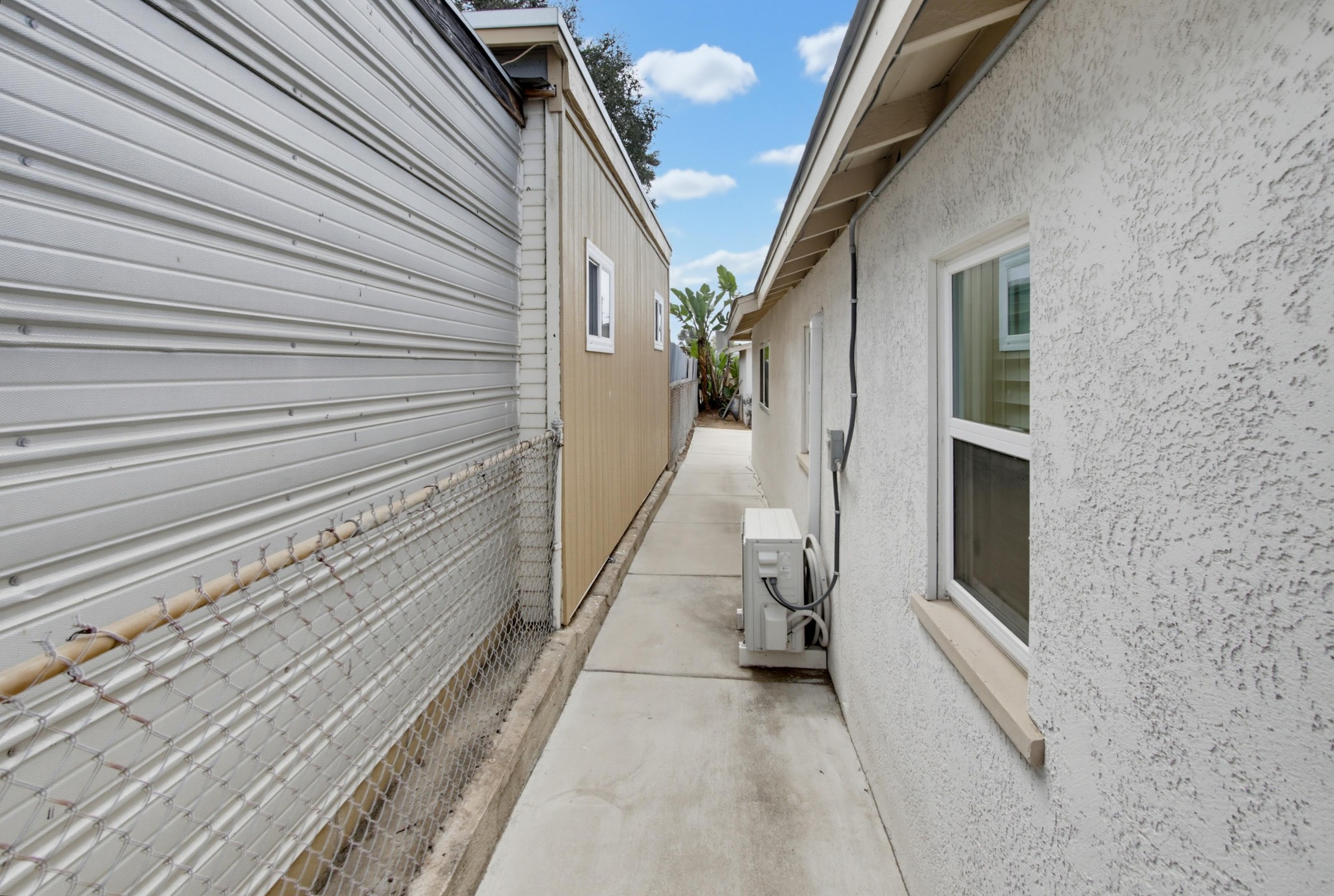 Virtual tour photo 47 of 61 for 2710 Chaffee St
