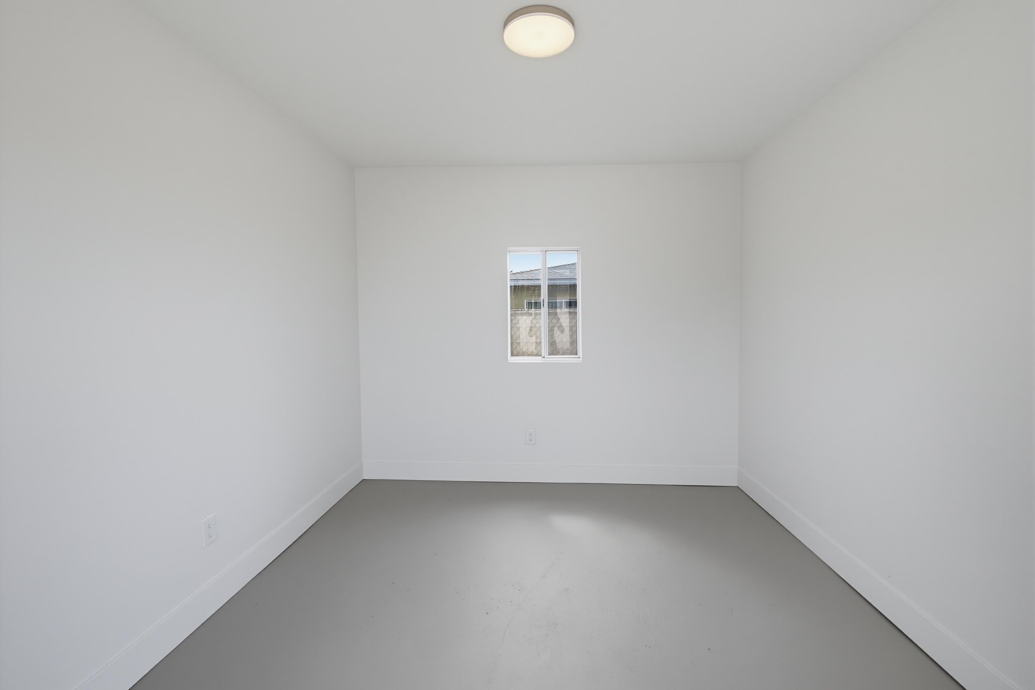 Virtual tour photo 59 of 61 for 2710 Chaffee St