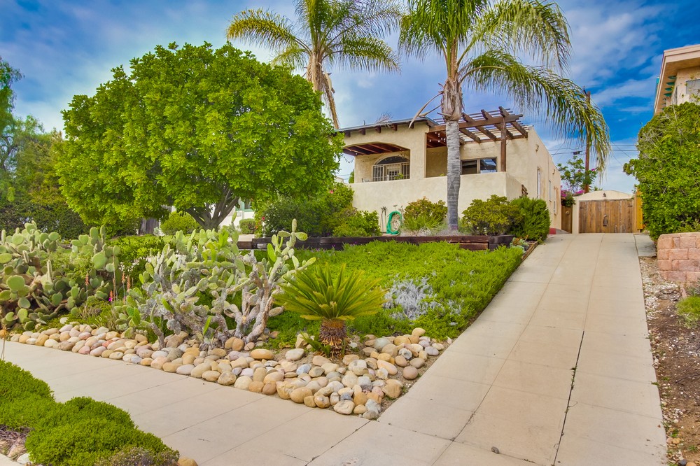 Virtual tour photo 1 of 42 for 2712 E Street