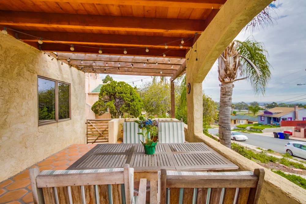 Virtual tour photo 11 of 42 for 2712 E Street
