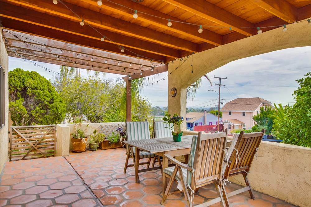 Virtual tour photo 13 of 42 for 2712 E Street