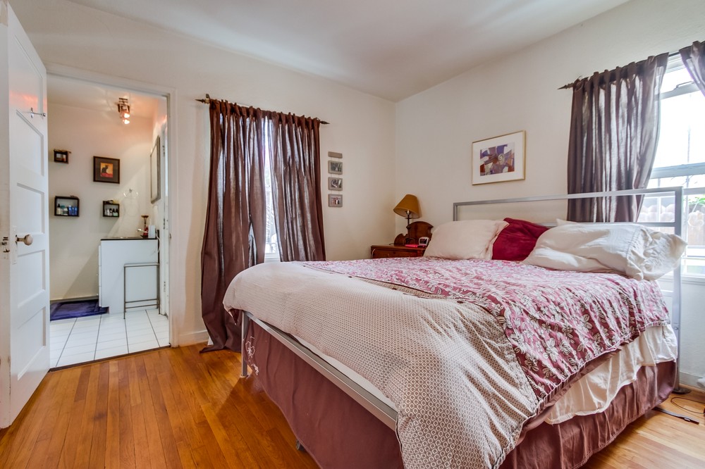 Virtual tour photo 34 of 42 for 2712 E Street
