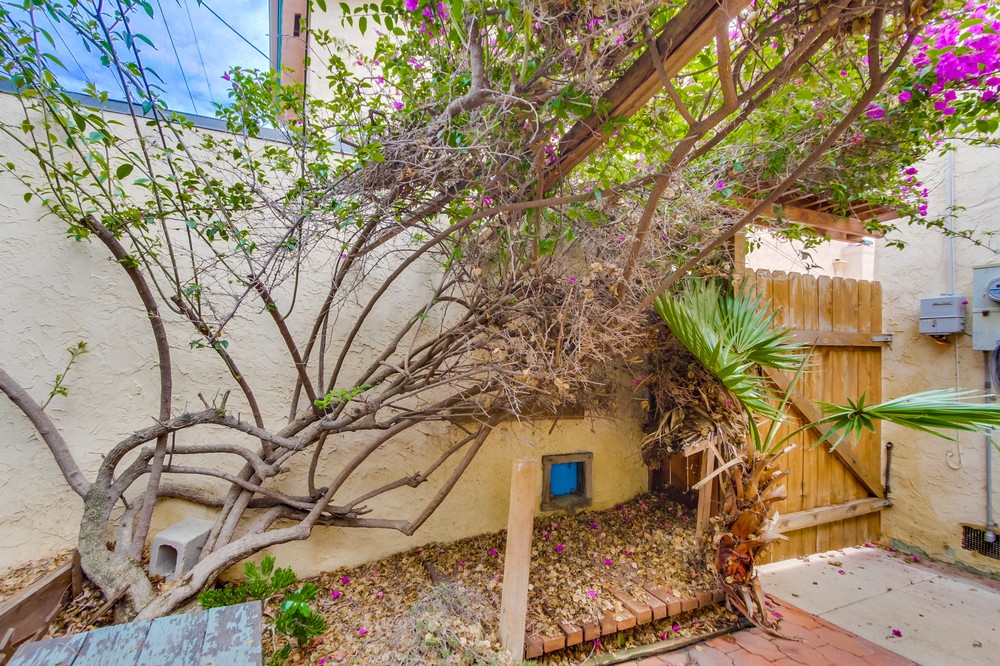 Virtual tour photo 38 of 42 for 2712 E Street