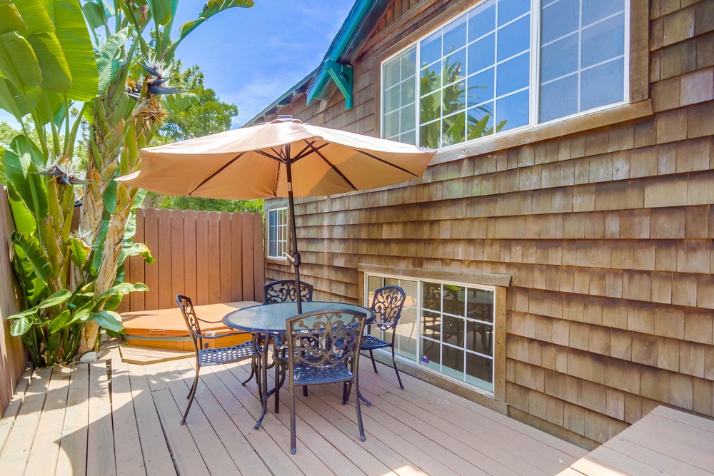 Virtual tour photo 10 of 46 for 2715 Russ Blvd