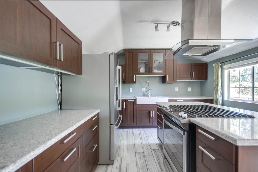 Virtual tour photo 22 of 46 for 2715 Russ Blvd
