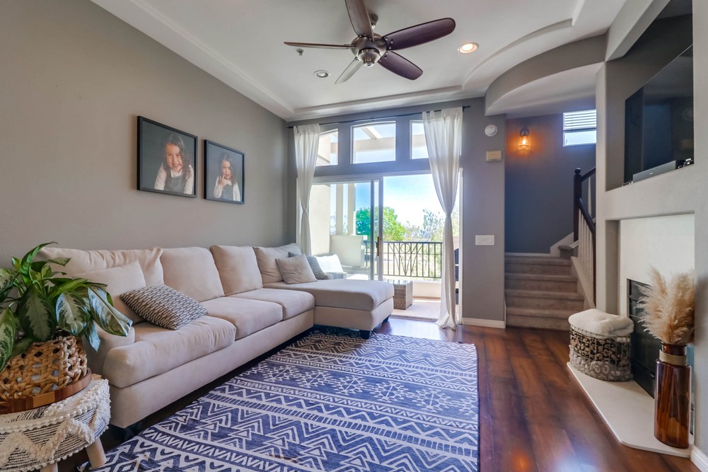 Virtual tour photo 6 of 49 for 2716 Farragut Rd