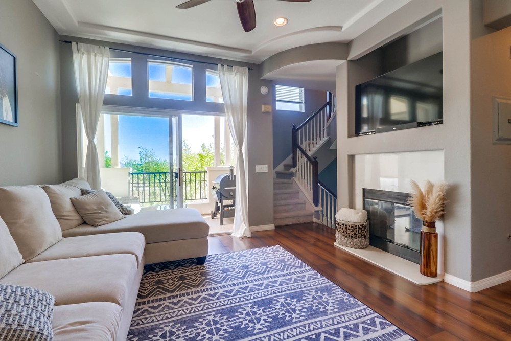 Virtual tour photo 8 of 49 for 2716 Farragut Rd