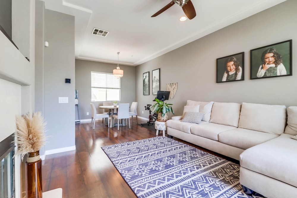 Virtual tour photo 9 of 49 for 2716 Farragut Rd