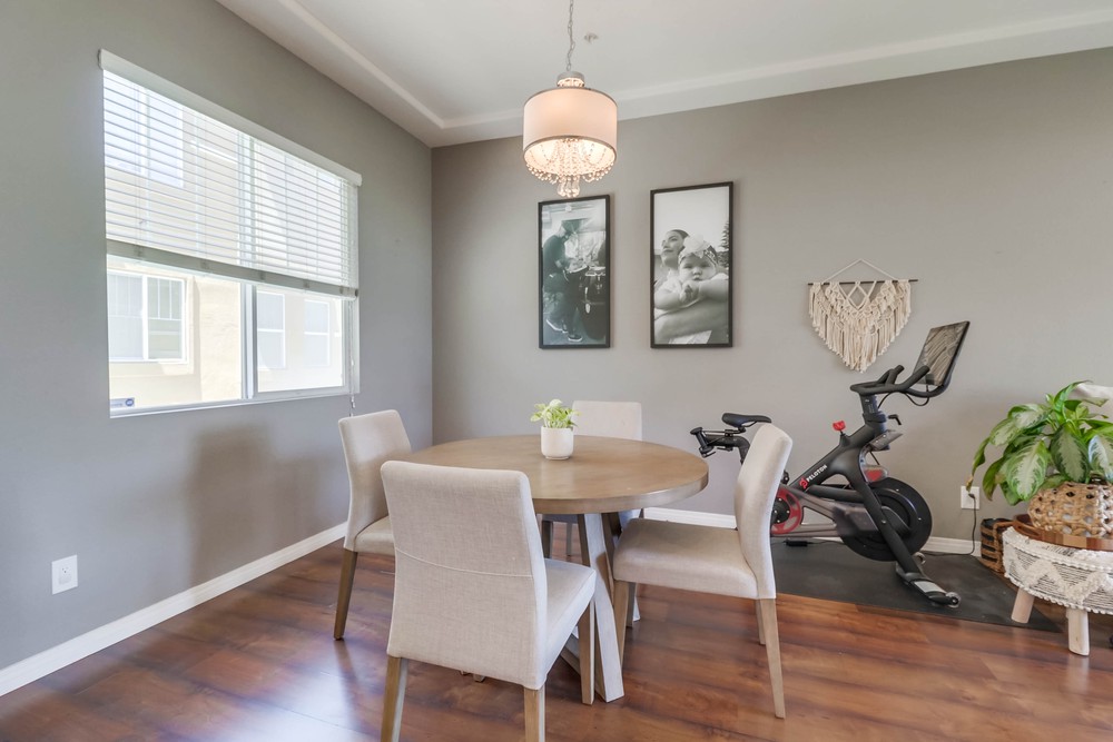 Virtual tour photo 12 of 49 for 2716 Farragut Rd