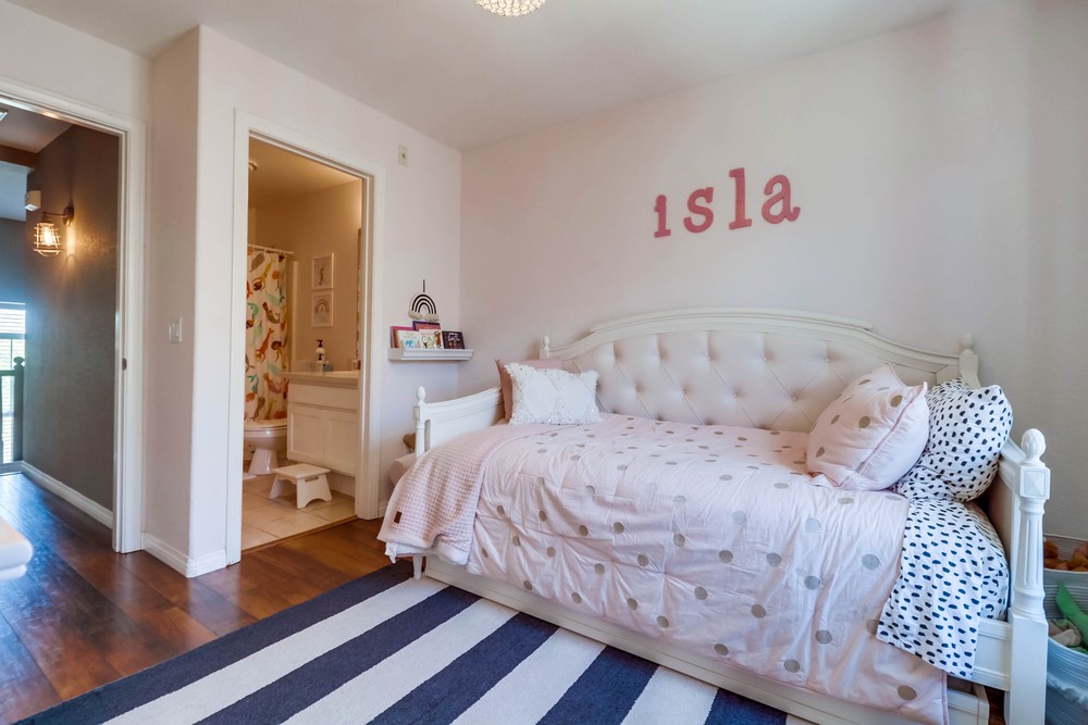 Virtual tour photo 31 of 49 for 2716 Farragut Rd