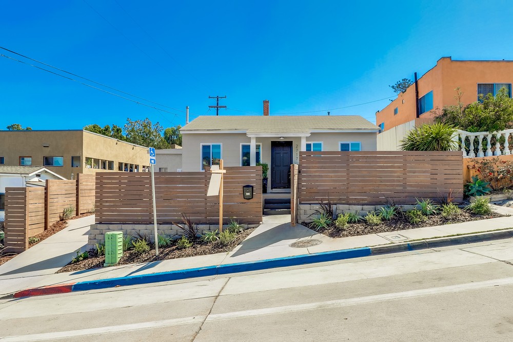 Virtual tour photo 1 of 38 for 2717 Island Ave
