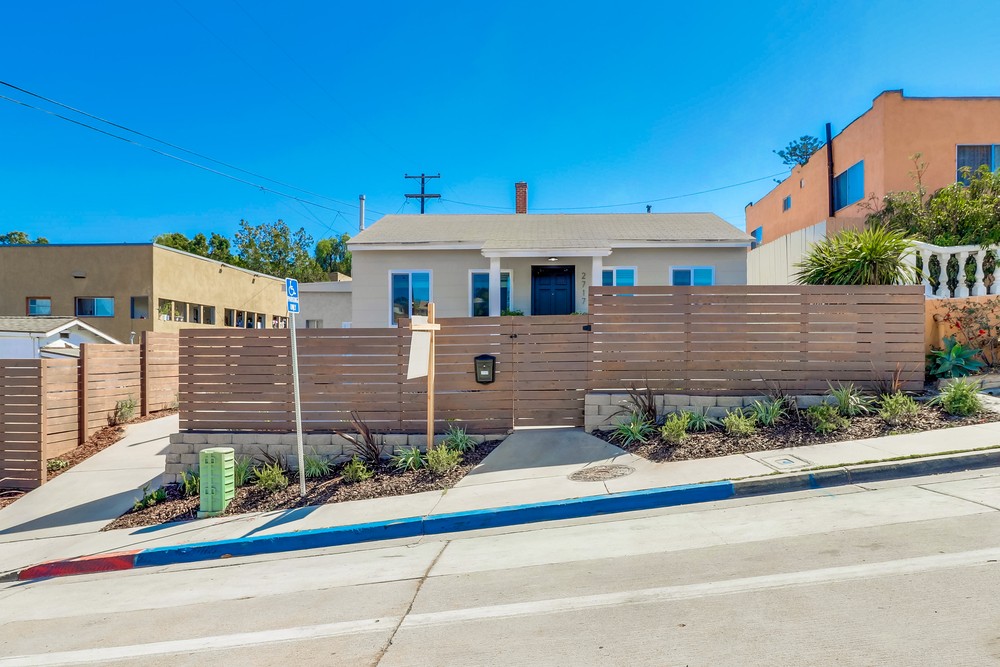 Virtual tour photo 3 of 38 for 2717 Island Ave
