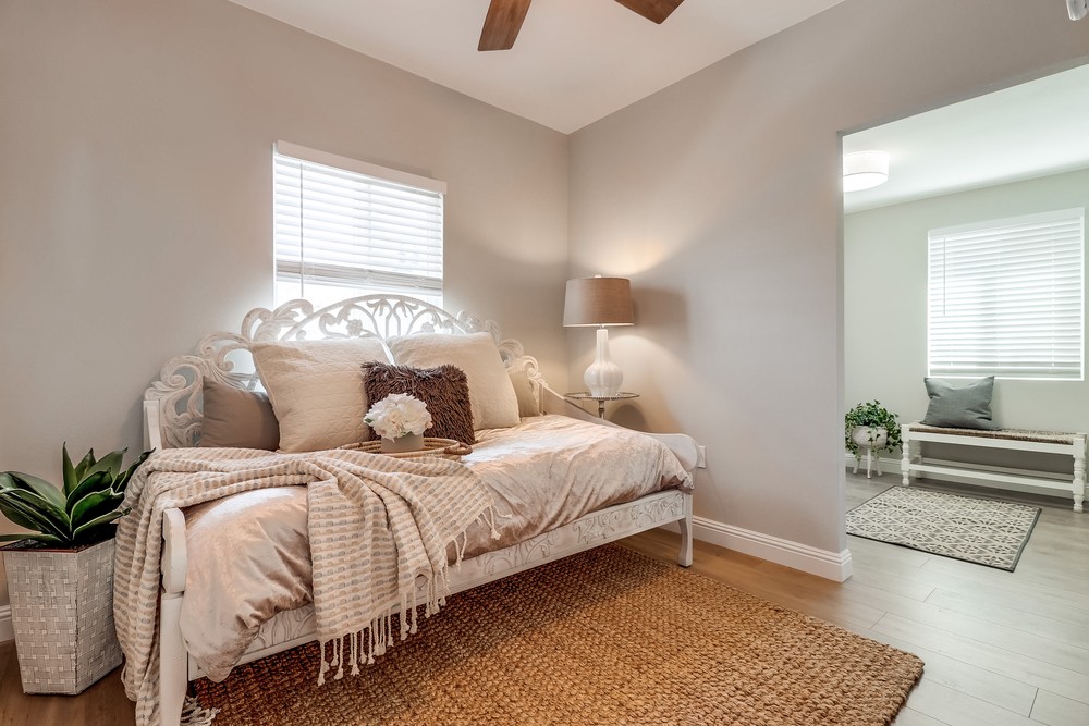 Virtual tour photo 28 of 38 for 2717 Island Ave