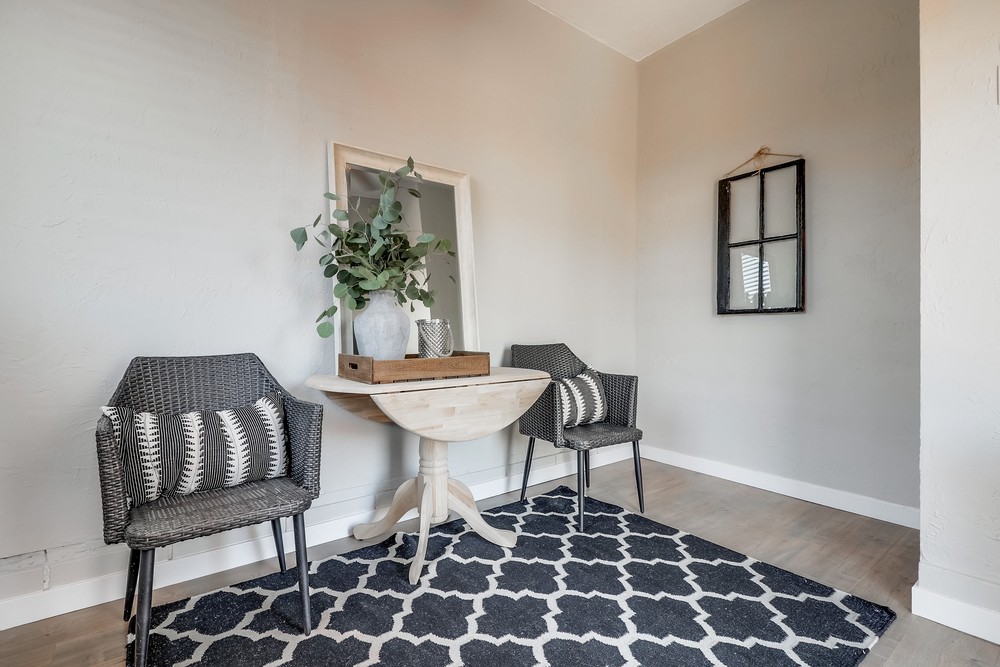 Virtual tour photo 32 of 38 for 2717 Island Ave