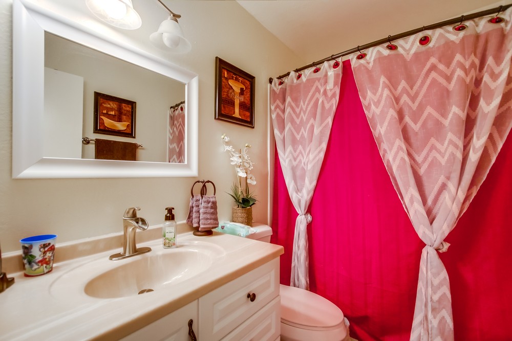 Virtual tour photo 27 of 38 for 2718 Casey St
