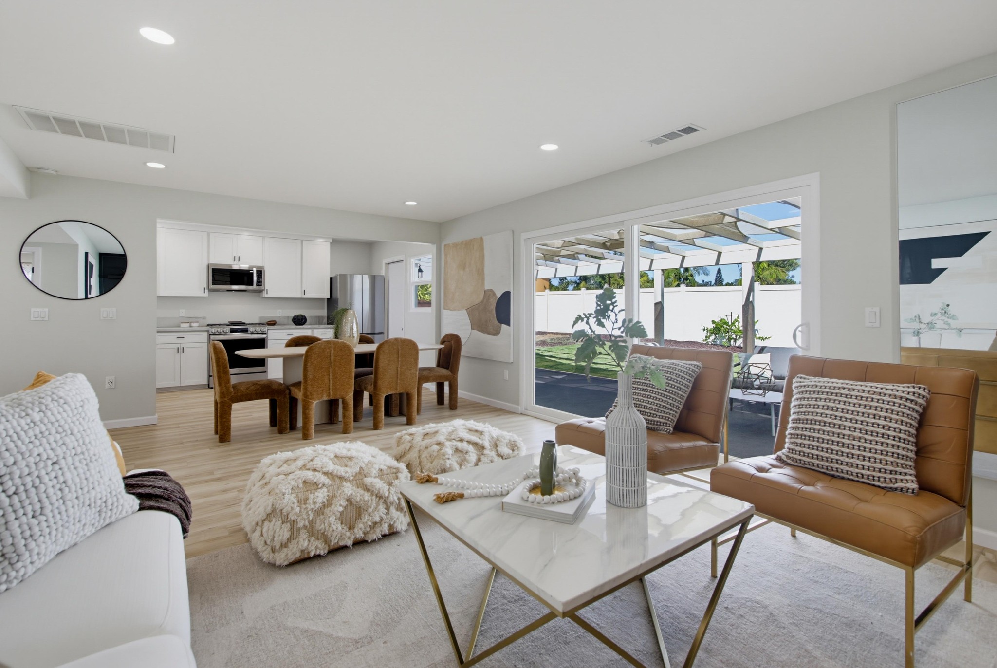 Virtual tour photo 5 of 38 for 2718 Powhatan Ave