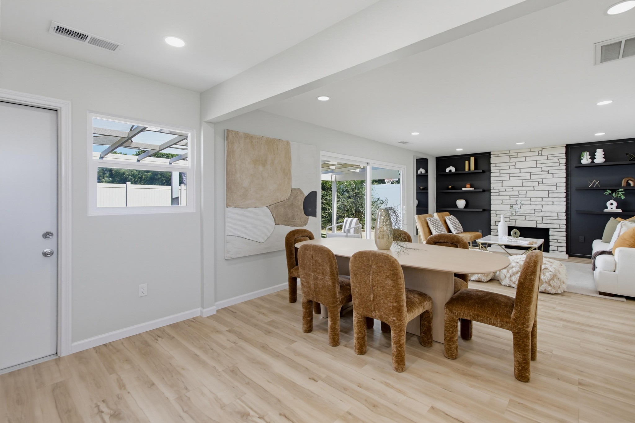 Virtual tour photo 10 of 38 for 2718 Powhatan Ave
