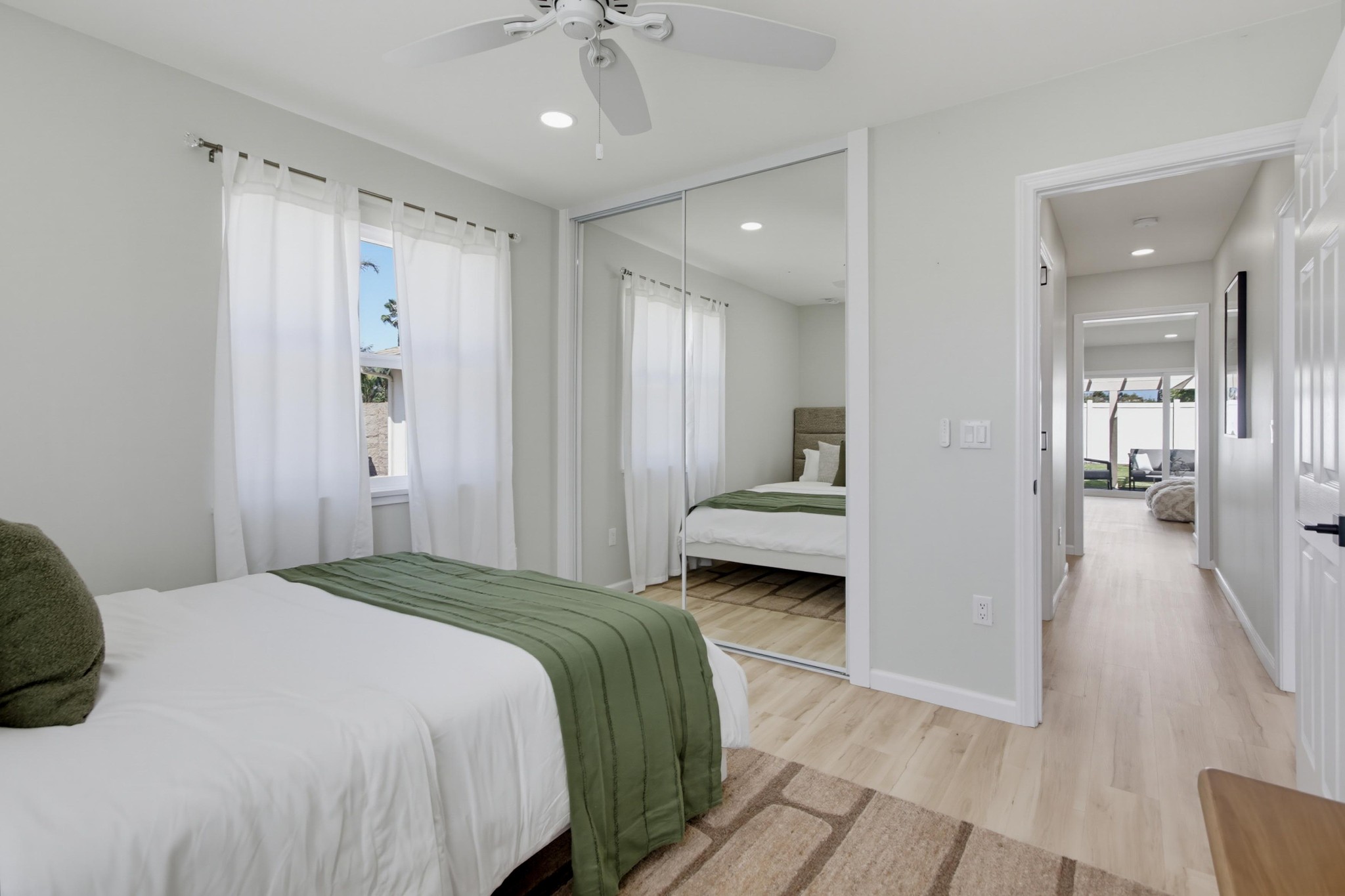 Virtual tour photo 15 of 38 for 2718 Powhatan Ave