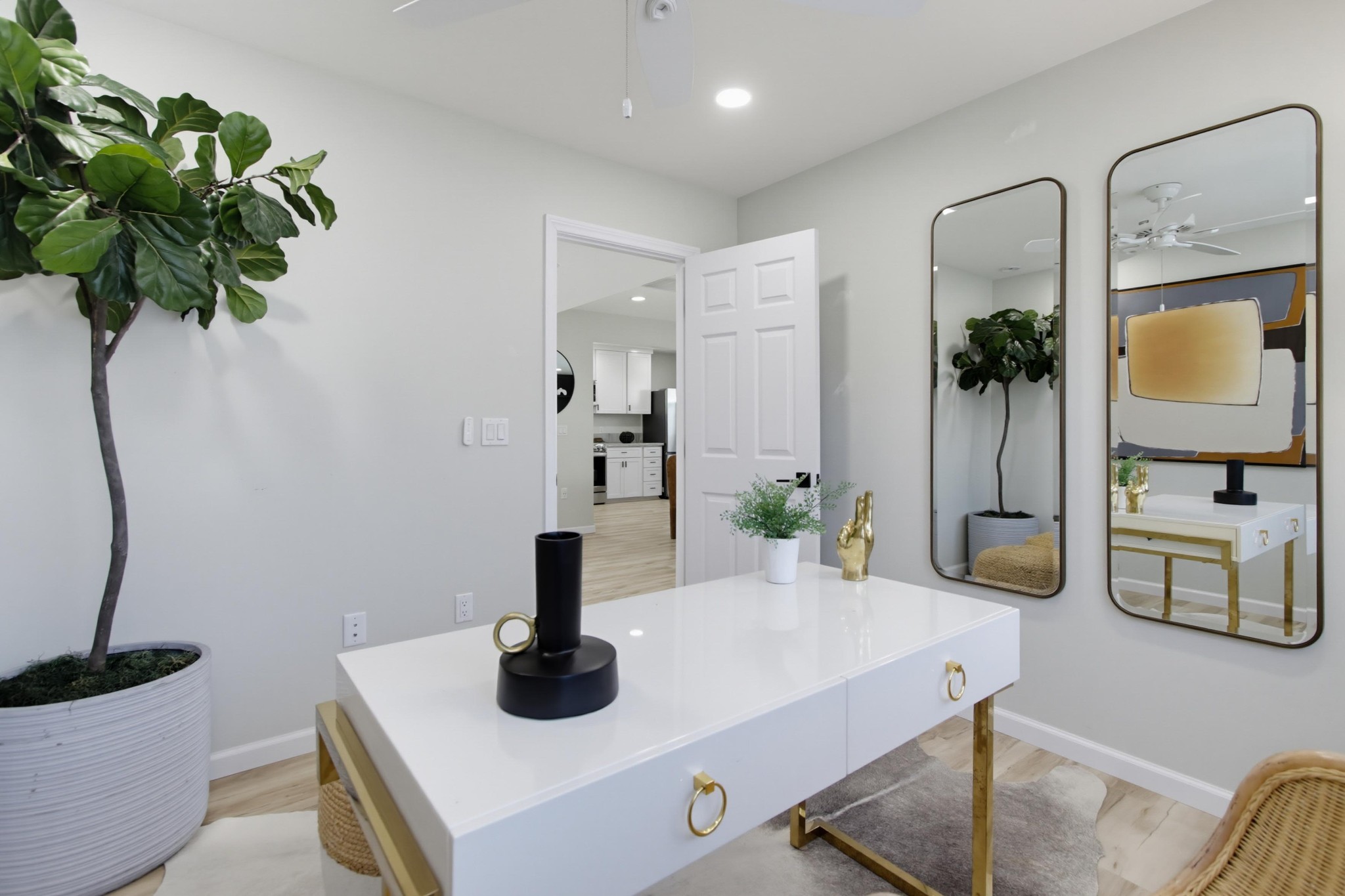 Virtual tour photo 23 of 38 for 2718 Powhatan Ave