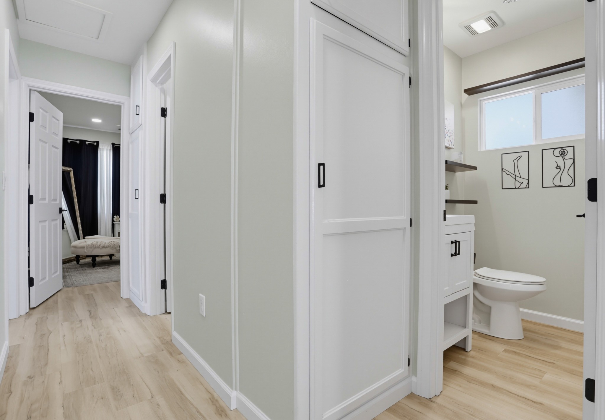 Virtual tour photo 17 of 37 for 2718 Powhatan Ave