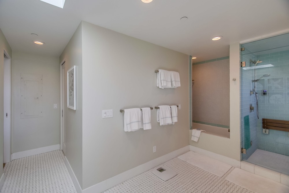Virtual tour photo 42 of 81 for 2719 Bayside Walk