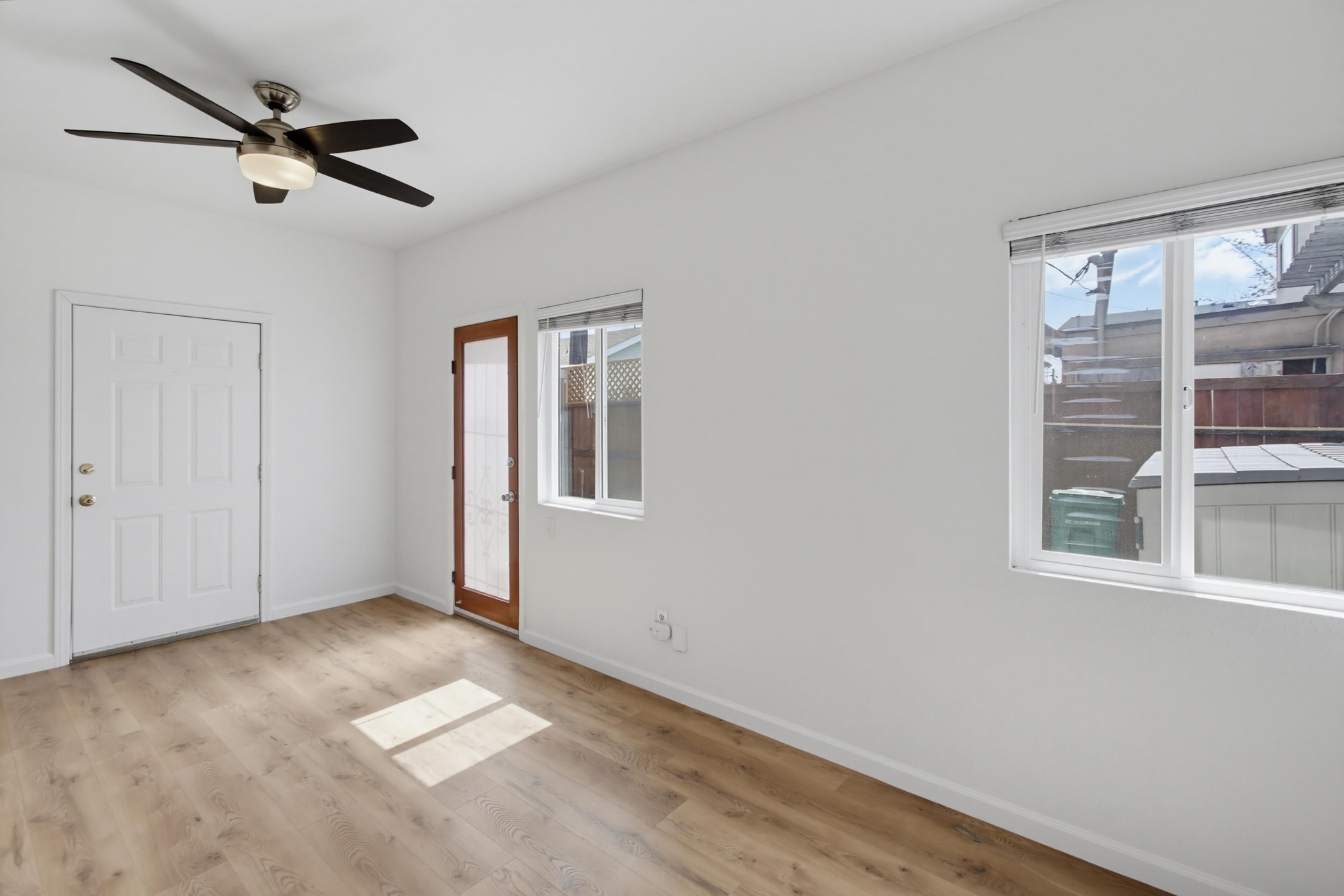 Virtual tour photo 14 of 27 for 2719 Wightman St