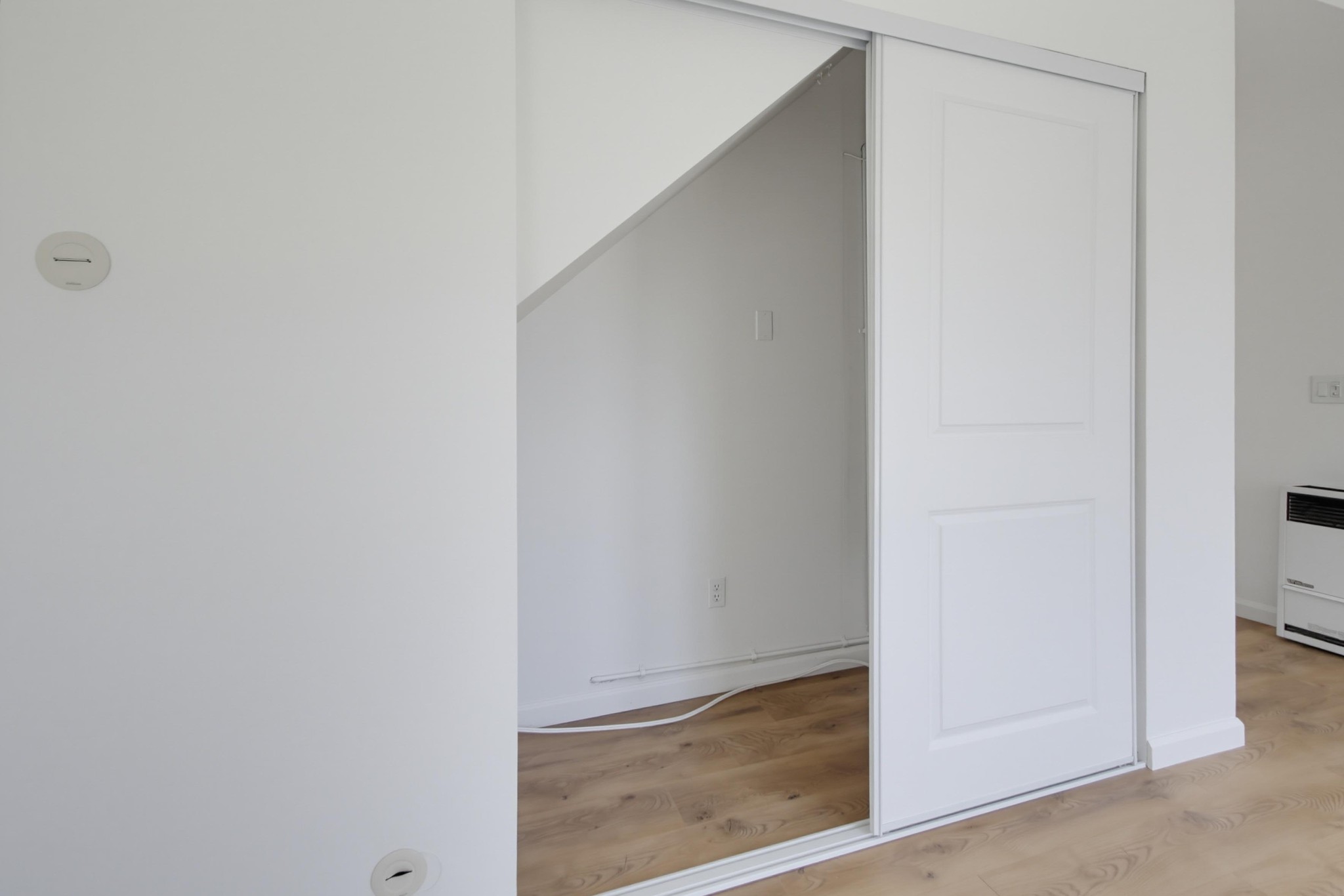 Virtual tour photo 16 of 27 for 2719 Wightman St