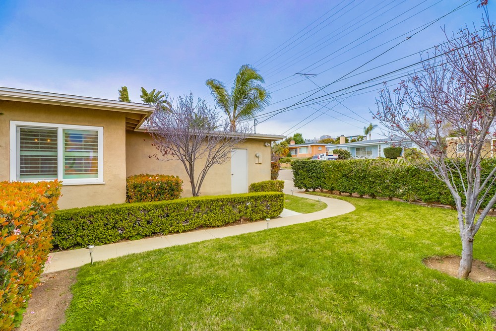 Virtual tour photo 5 of 43 for 2720 Grandview St