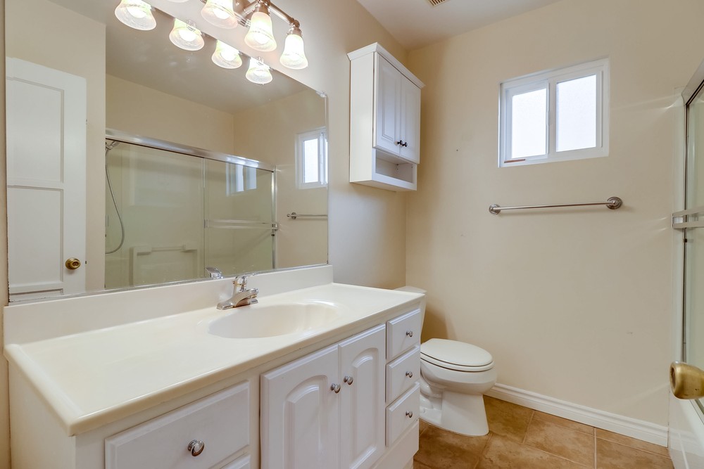 Virtual tour photo 36 of 43 for 2720 Grandview St